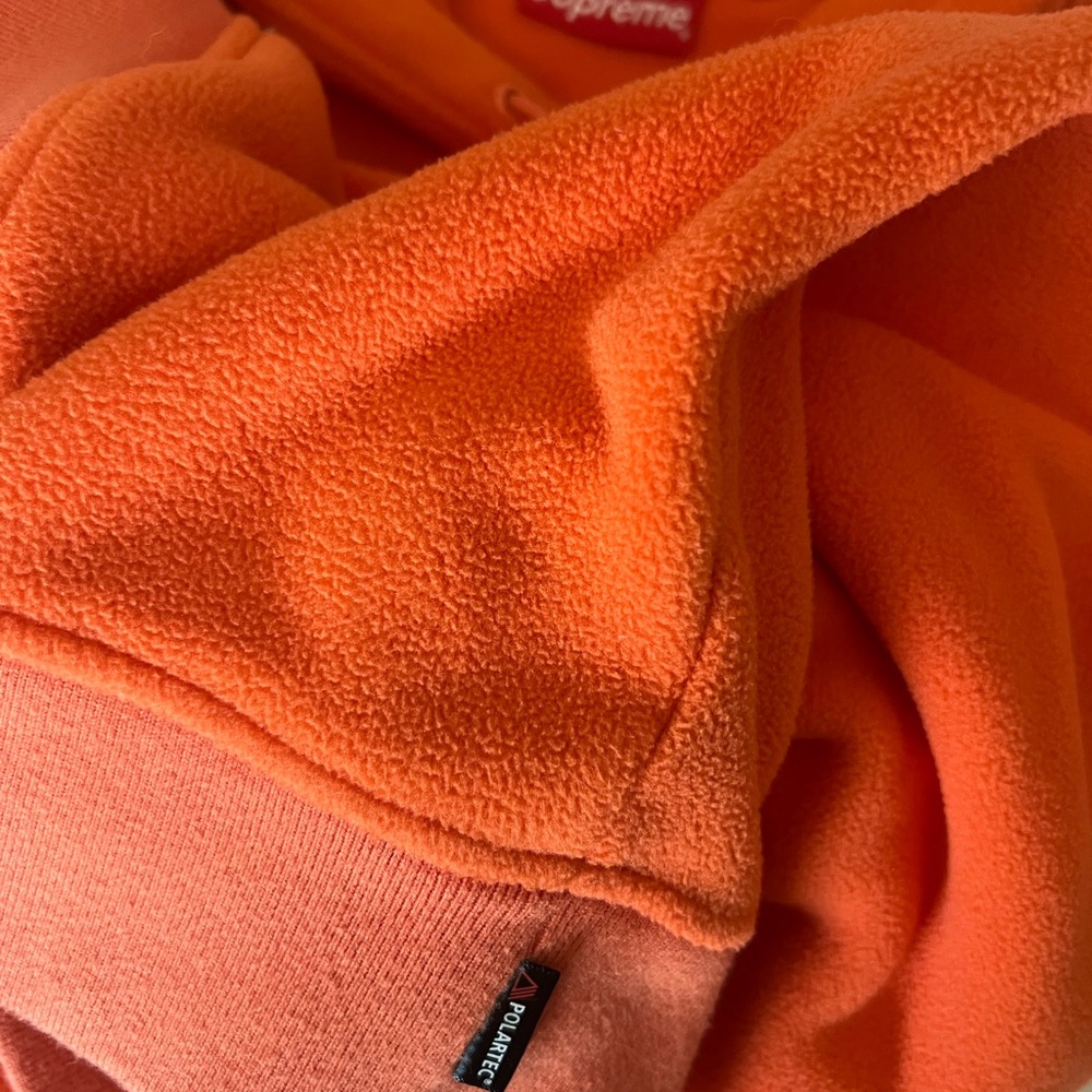 Supreme Polartec hooded fleece sweatshirt. - Picture 3 of 3